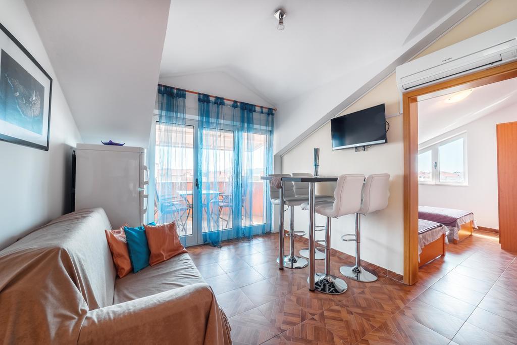 Apartments Marina 斯里马 外观 照片